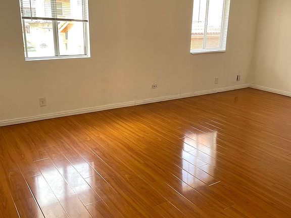 3rd image of 805-809 S Stoneman Ave #805D