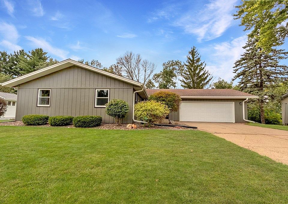 1st image of 2144 Orchard Place