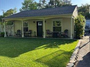 4711 Hampton Rd, La Canada Flintridge, CA 91011