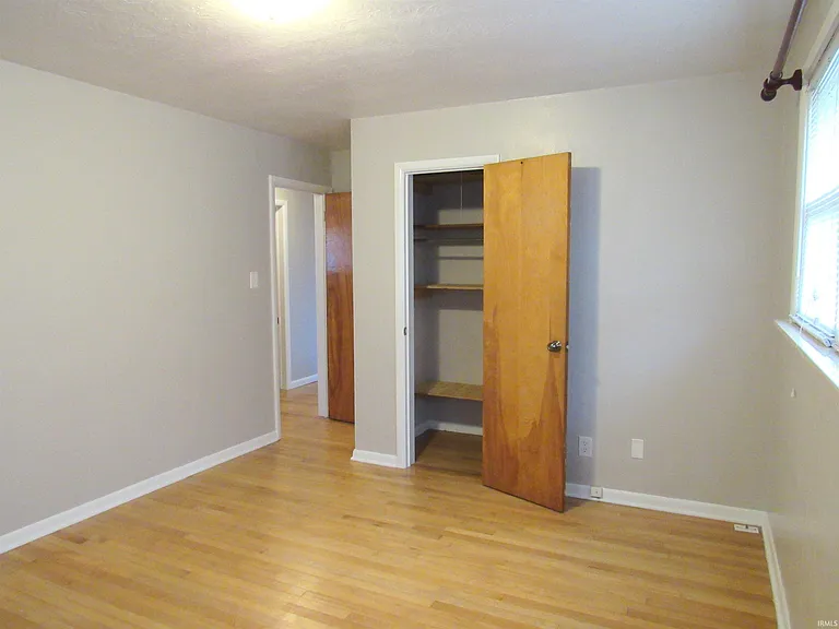 3645 S Rogers St — Photo 8