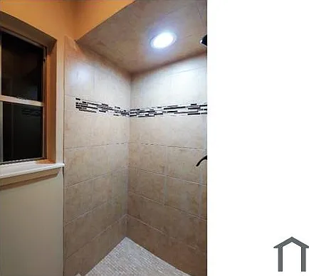4710 Cashel Cir #A — Photo 28