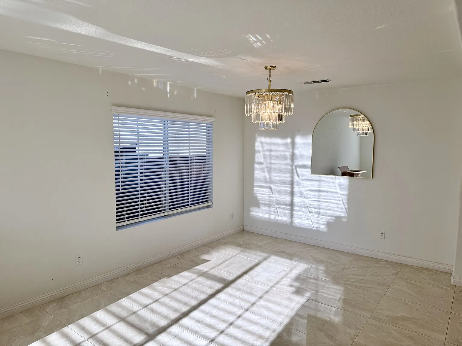 11226 Evergreen Loop - 1 — Photo 4