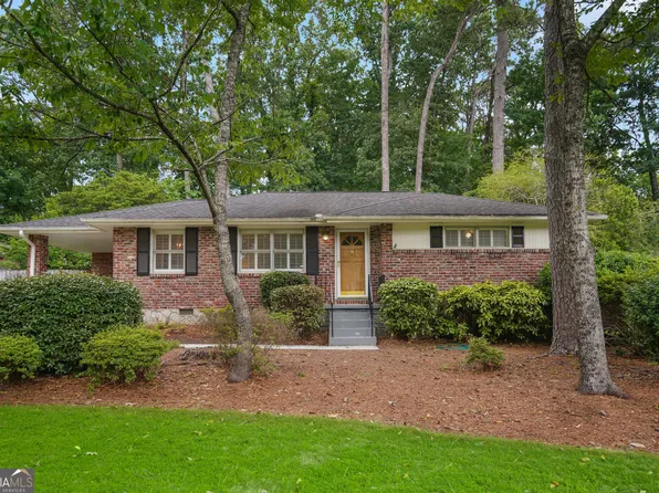 2790 Laurel Ridge Dr, Decatur, GA 30033