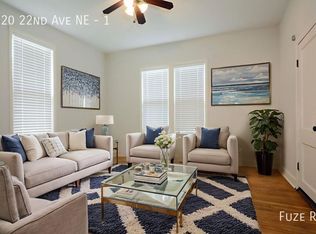 920 22nd Ave NE Floor 1, Minneapolis, MN 55418