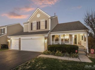 340 Windermere Way, Lake In The Hills, IL 60156