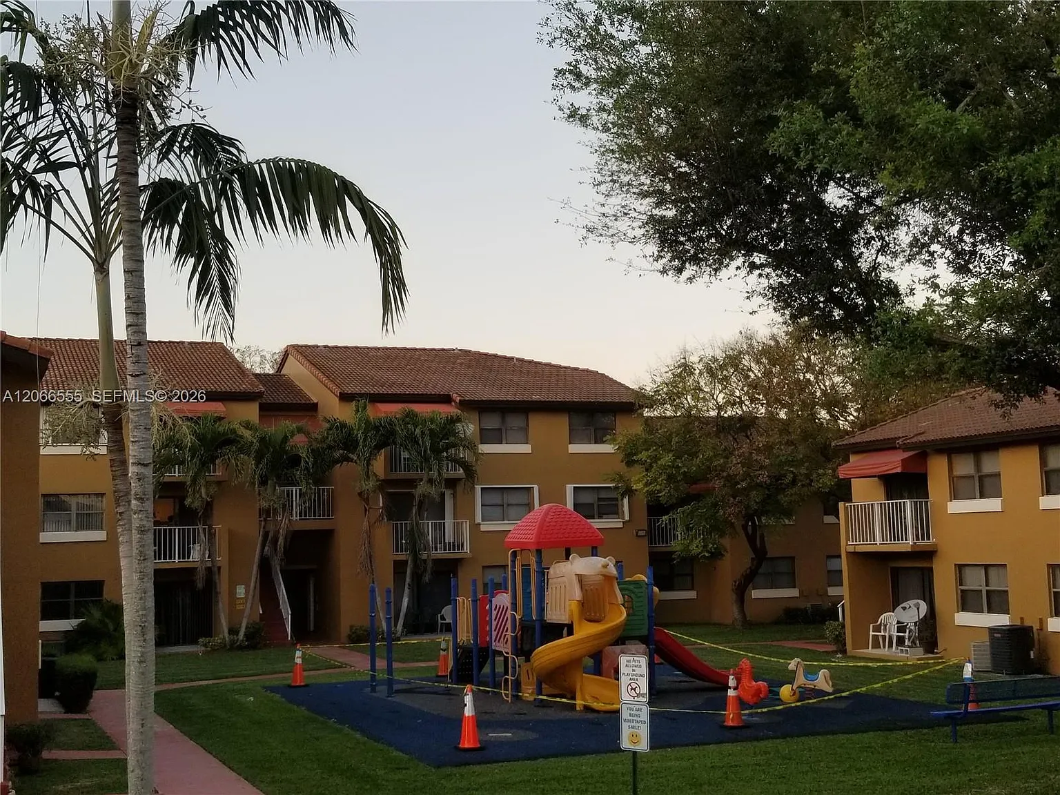 The Courts At Kendall Con — Photo 4