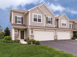 1312 Newport Cir, Hampshire, IL 60140