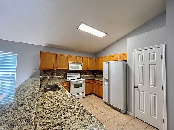 5th image of 5148 Terra Vista Way