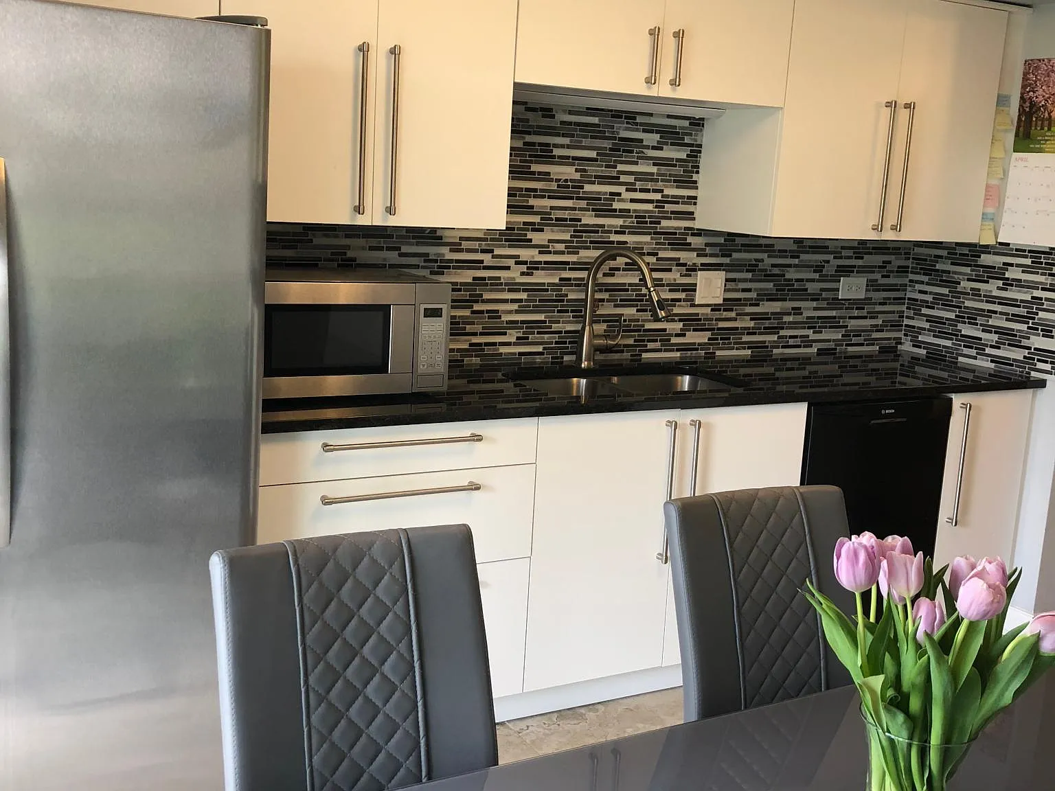 2 bed, 1230 sqft, $2,495 — Photo 3