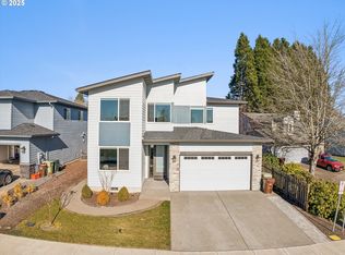 21415 NW Kenai Ct, Portland, OR 97229