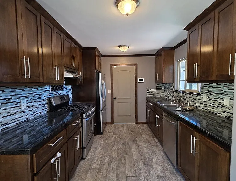 1850 Pear Blossom Ln — Photo 6