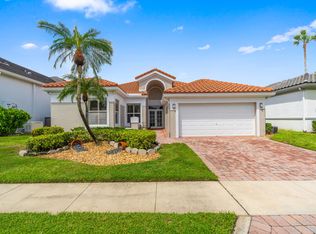 5651 NW 38th Ter, Boca Raton, FL 33496