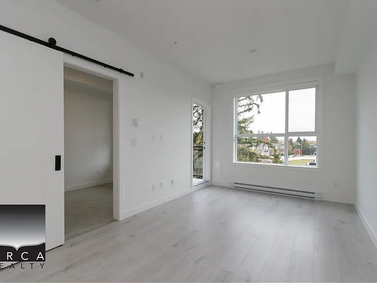 5504 Brydon Cres #402 — Photo 9