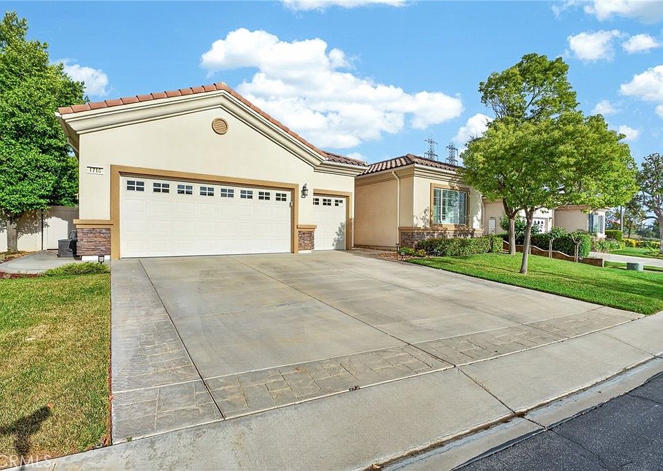 1st image of 1710 Reyes Ln