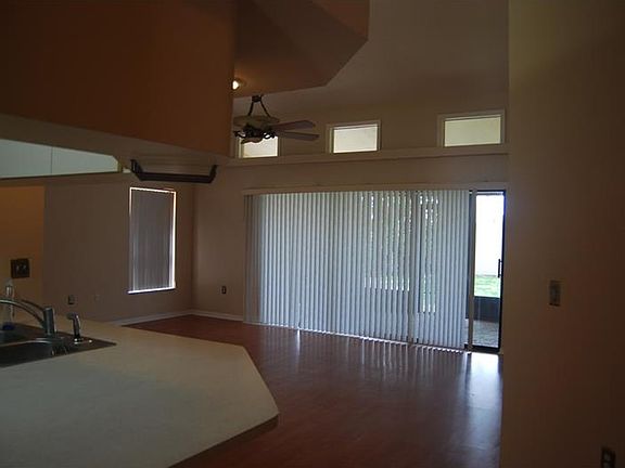 3rd image of 4190 Creekwood Ln #0