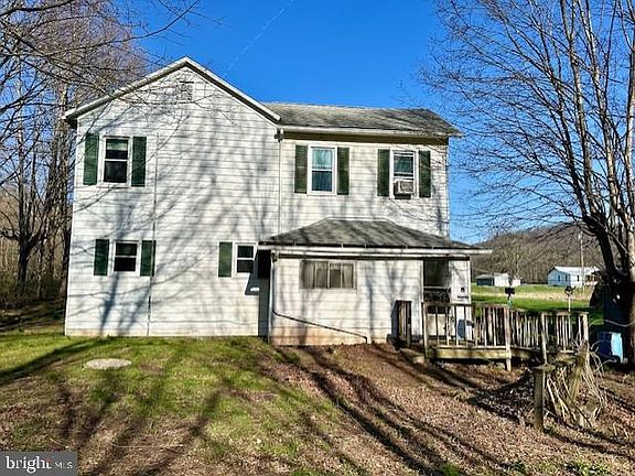 3rd image of 7016 Hyndman Rd