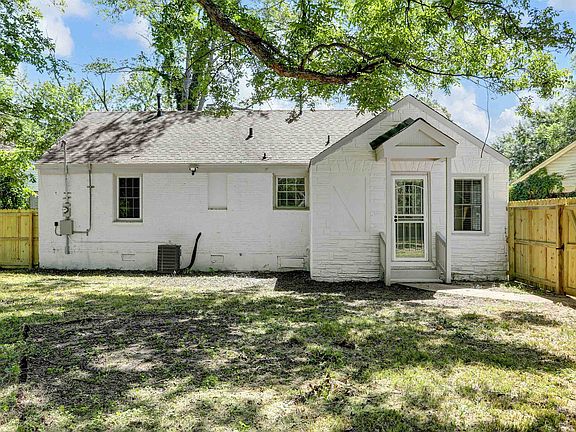 3rd image of 3175 S Waynoka Cir
