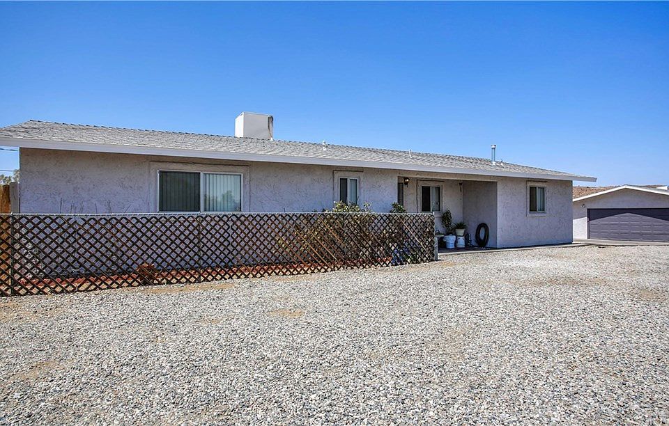 1st image of 58270 Sunnyslope Dr