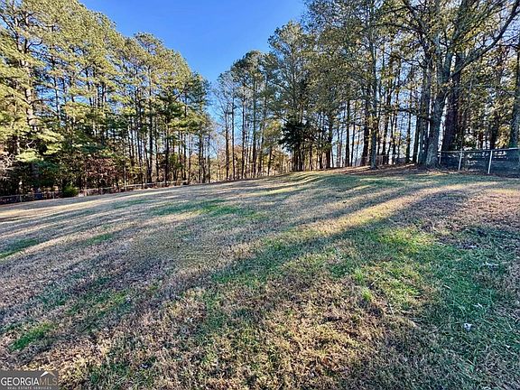 4th image of 30 Shallowford Rd NE