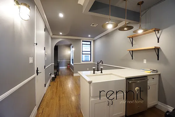 Rented by Rennit Inc. | media 20