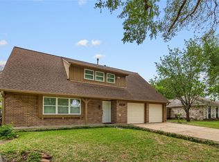 9639 Springview Ln, Houston, TX 77080