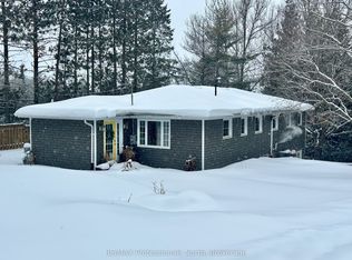 22 Robert Dr, Bancroft, ON K0L1C0