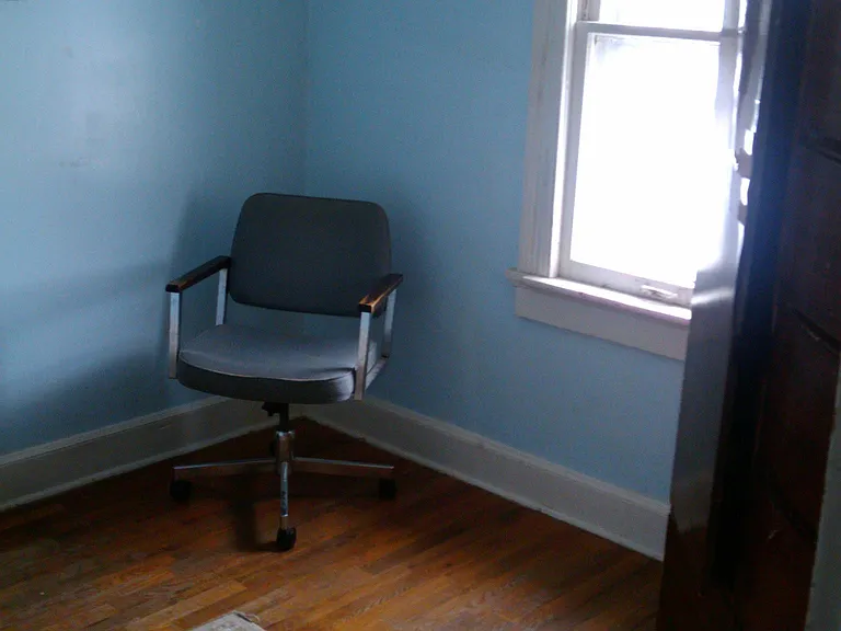 21 Schubert St — Photo 8