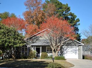 1269 Llewellyn Rd, Mount Pleasant, SC 29464