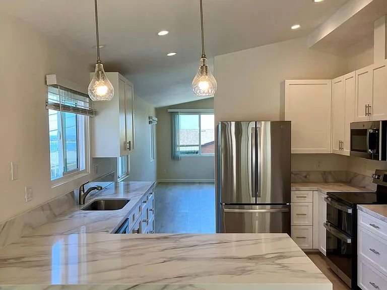 3159 Lloyd St — Photo 12