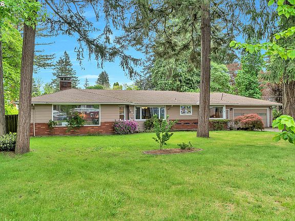 3rd image of 2644 SE 157th Ave