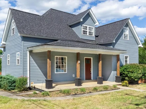 12 W Everett St, Sparta, TN 38583