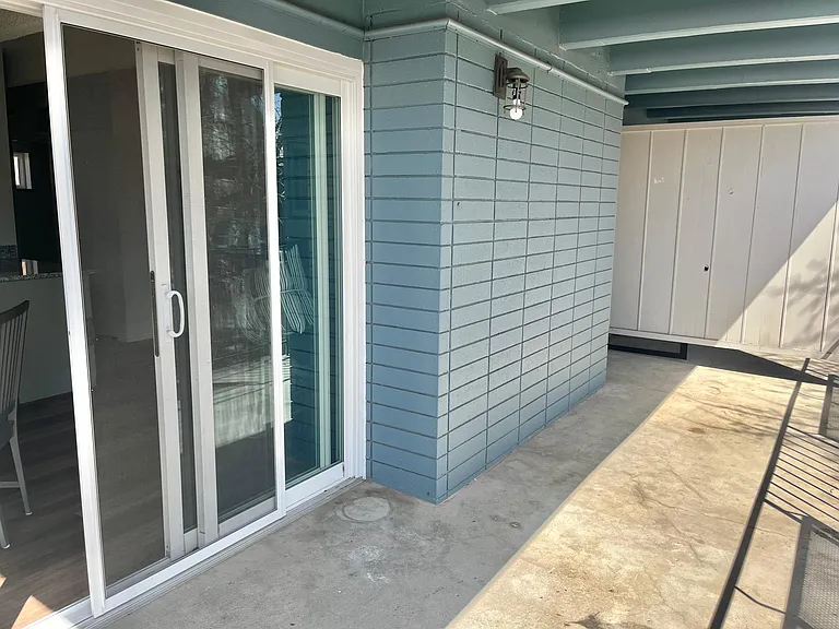 2401 S Gaylord St #306 — Photo 5