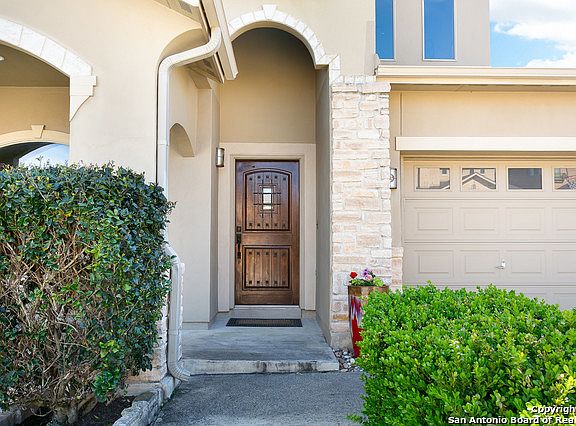 3rd image of 2910 Elm Tree Park