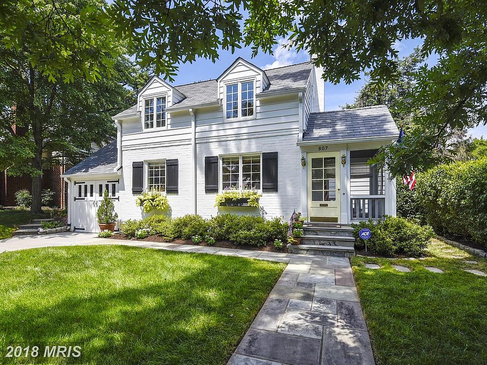 1st image of 807 Enderby Dr