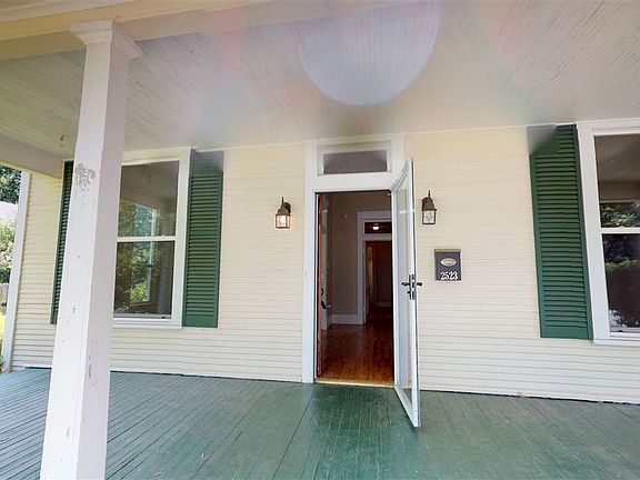 2nd image of 2523 Wood St