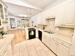 10409 Springtree Ave, Baton Rouge, LA 70810