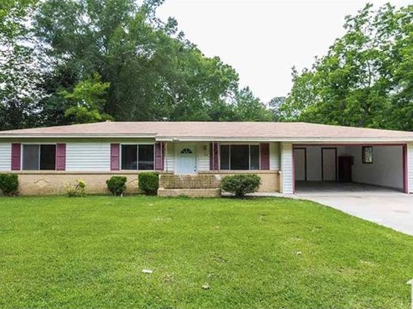 1073 Maria Dr