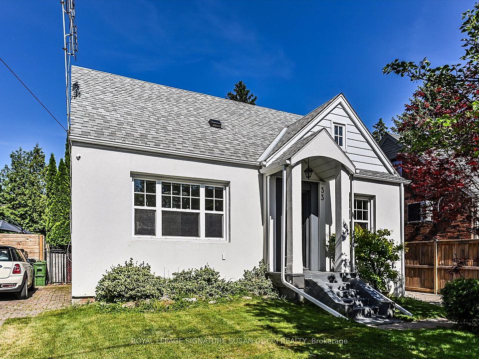 1st image of 33 Plaxton Dr
