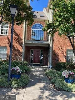 1st image of 627 Admiral Dr Unit 304