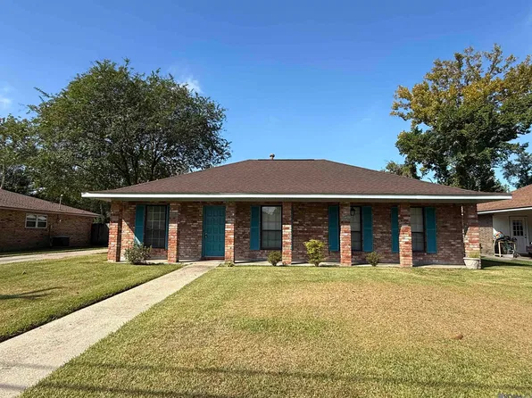 1711 S Park Ave, Gonzales, LA 70737