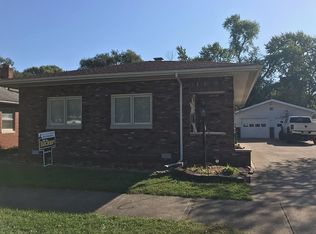 147 N 11th St, Clinton, IN 47842