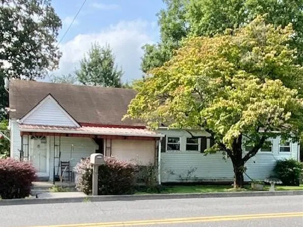 1424 Everett Ave, Maryville, TN 37804