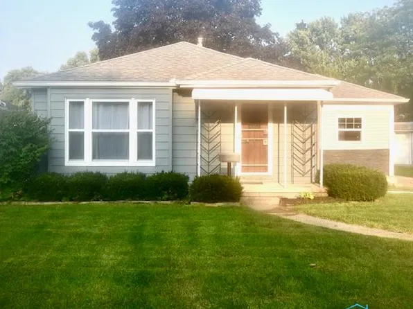 3311 Mapleway Dr, Toledo, OH 43614