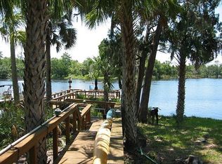 5272 S Riverview Cir, Homosassa, FL 34448