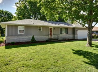 1319 Kevin Dr, Mount Vernon, MO 65712