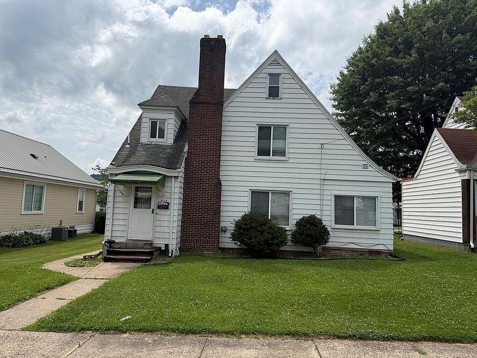 1st image of 828 4th Street