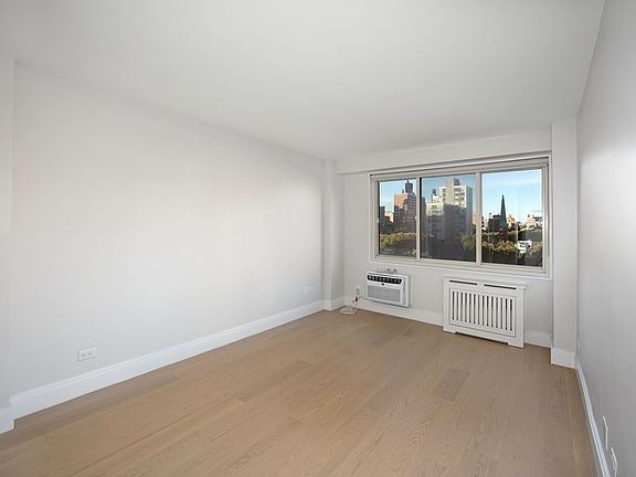 4th image of 120 W 97th St APT 3A