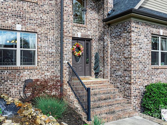 2nd image of 1783 Whitewater Ct