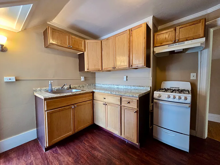 143.5 Westminster Rd #143.5 — Photo 8