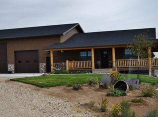 12 Breezy Ln, Cody, WY 82414